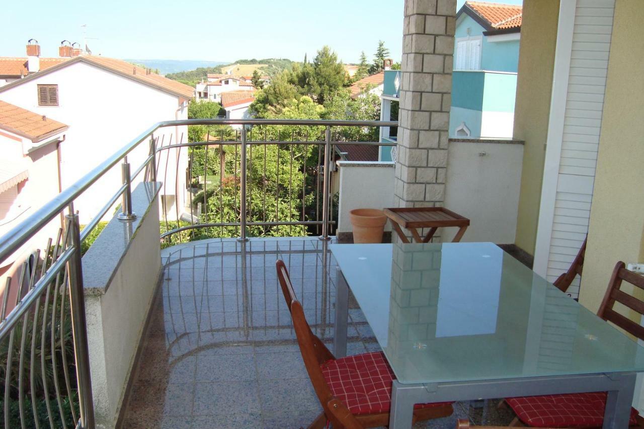 Apartment Golf Crveni Vrh Exterior photo