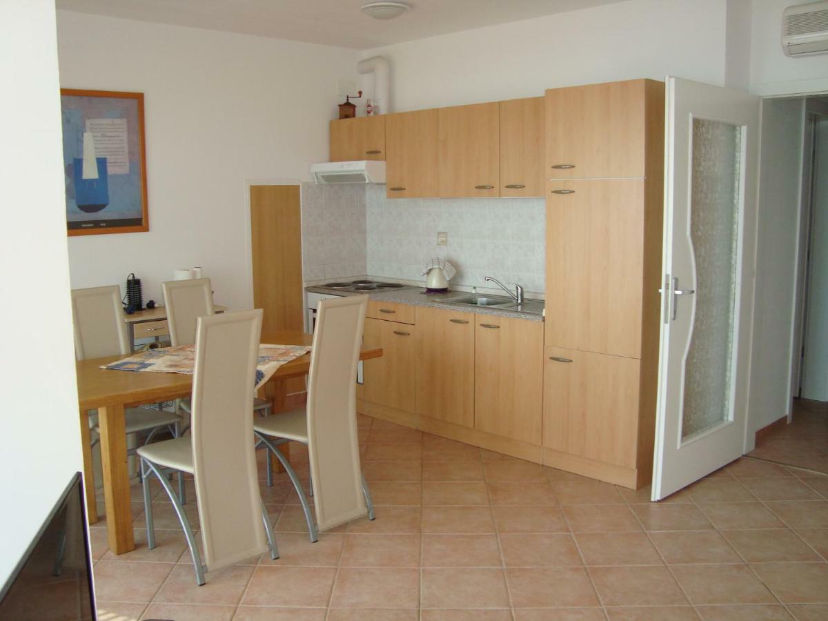 Apartment Golf Crveni Vrh Exterior photo